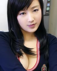 A偉持